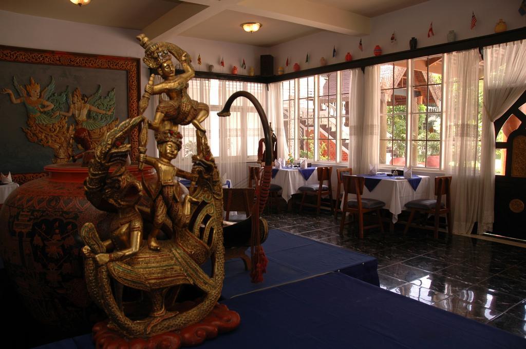 Emerald Land Hotel Mandalay Exterior foto
