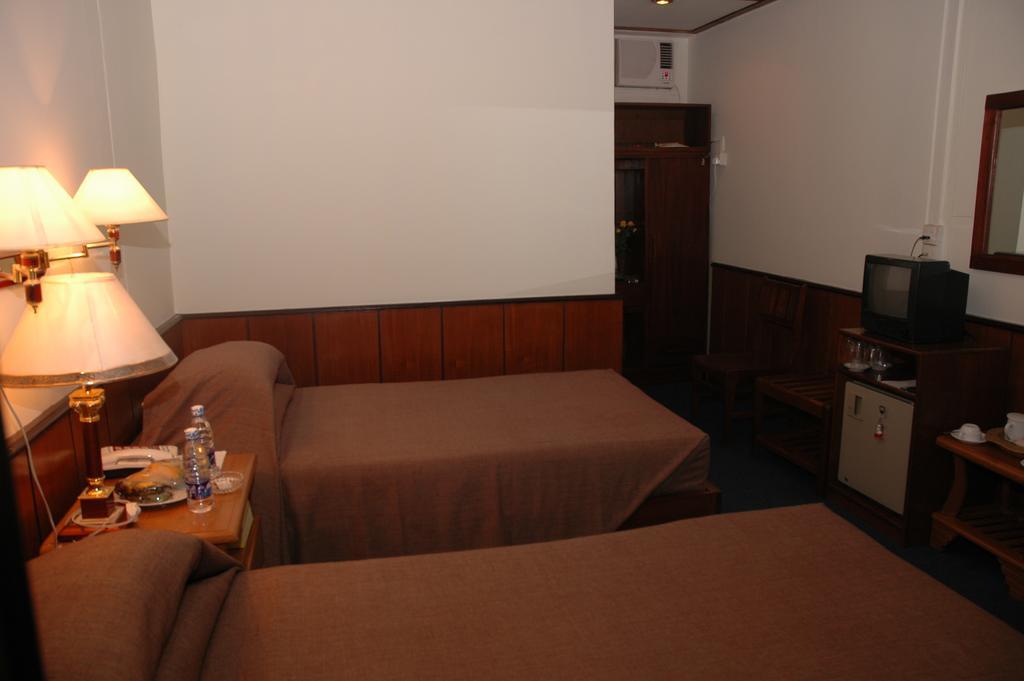Emerald Land Hotel Mandalay Habitación foto